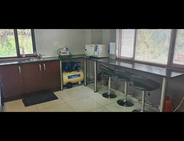 173M² MEDICAL SUITE SOLD IN SONHEUWEL
